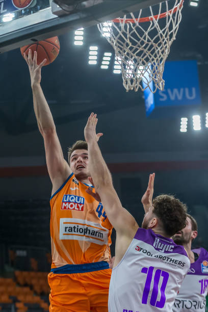 当年的广厦 当年的广厦