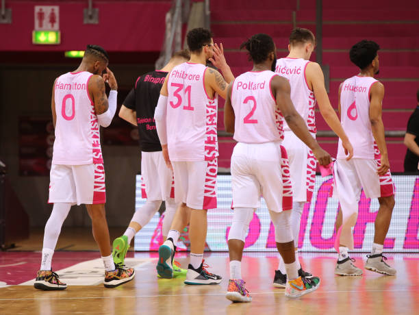 文班亚马的 文班亚马的