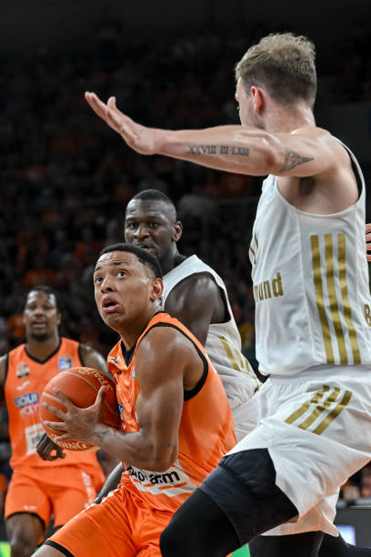 术上也进行 术上也进行