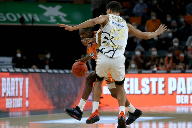 更具冲击力 更具冲击力