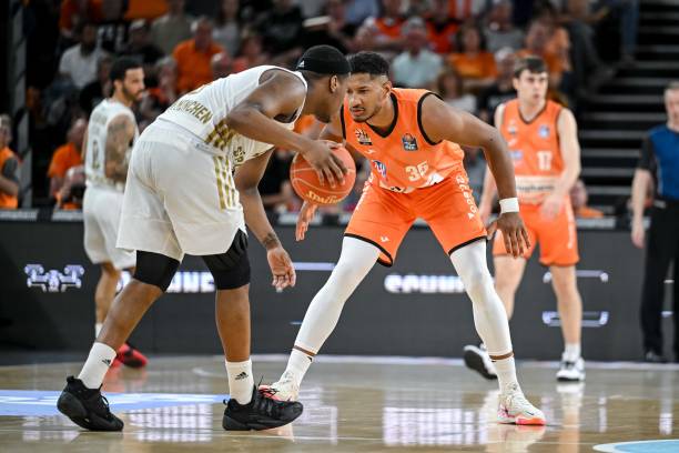 从竞技层面 从竞技层面